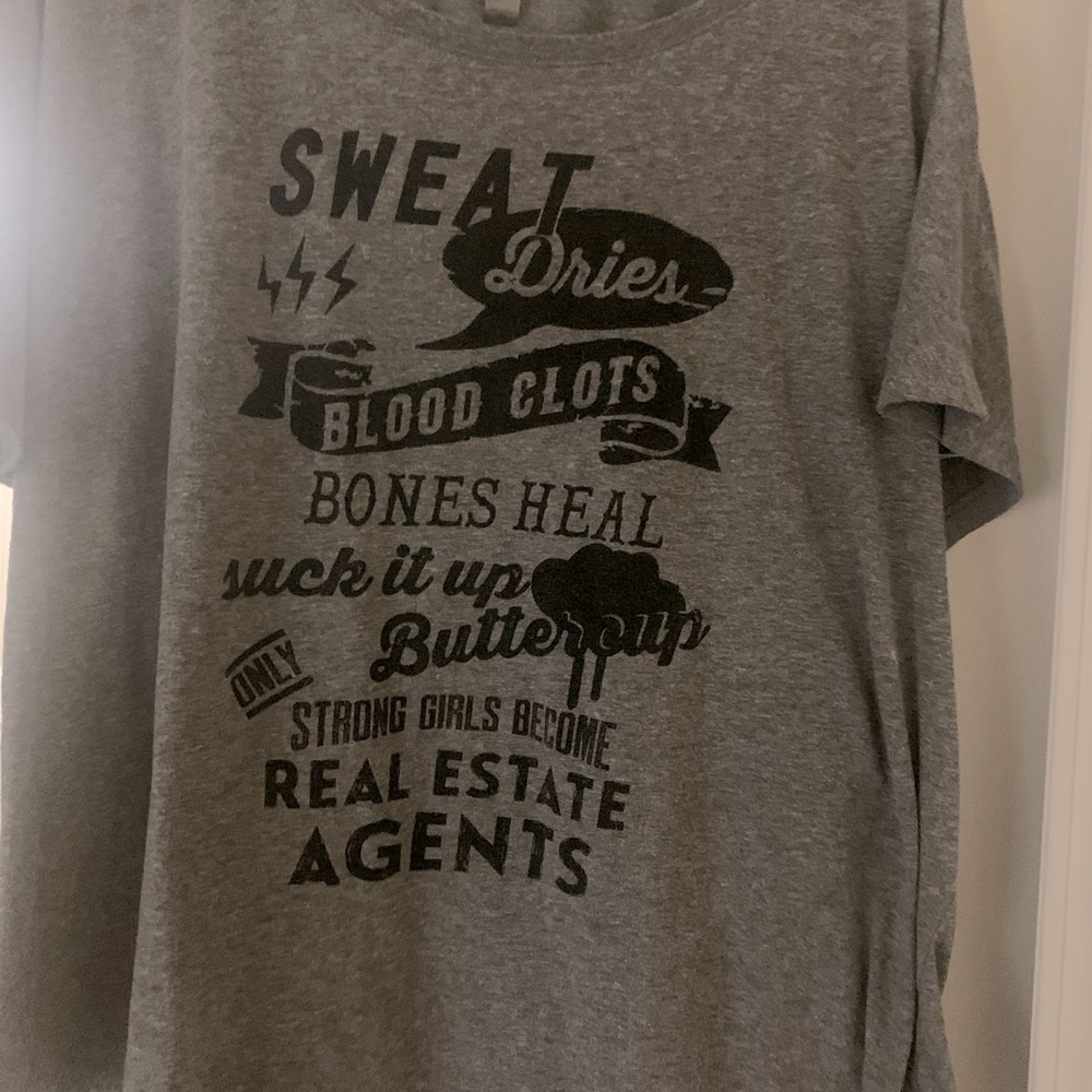 Real estate tee